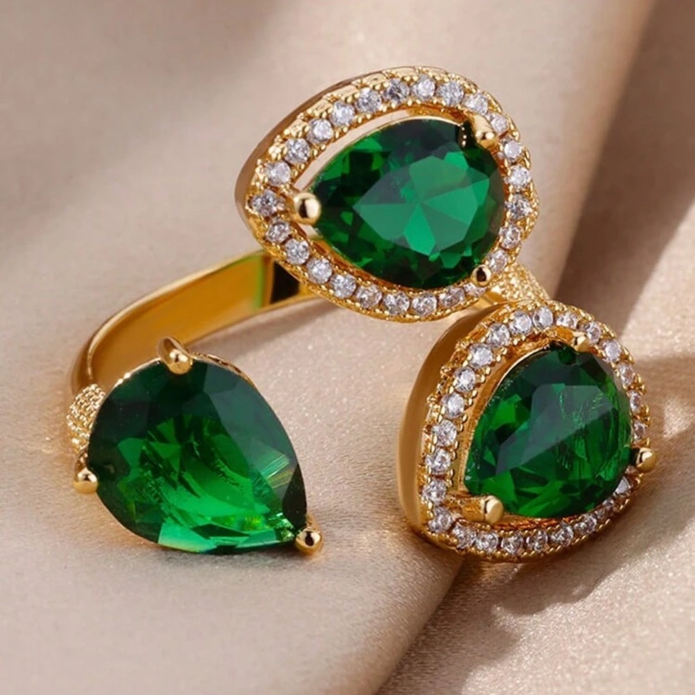 BRIDAL WEDDING ENGAGEMENT RING - Picture 4 of 6